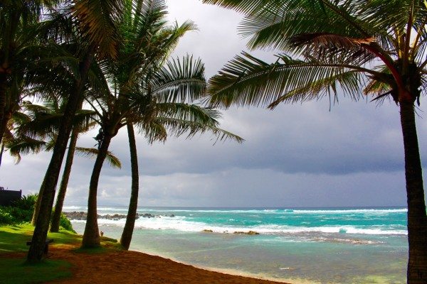 The beautiful beach in front of Mama's Fish House