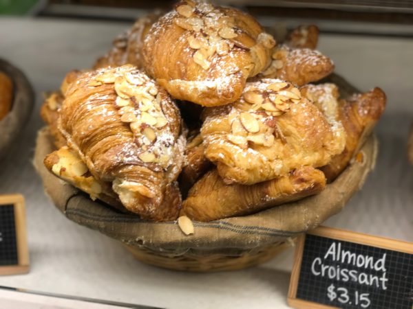 walking food tour in Chicago