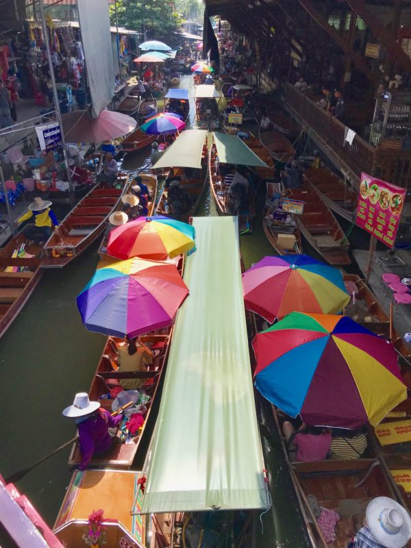 Ten reasons to visit Thailand and best reason is to visit the colorful floating market.