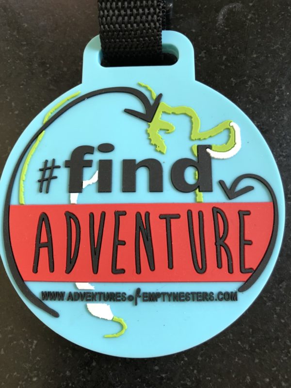 find adventure luggage tag