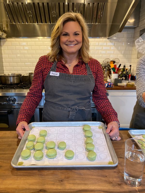 learning how to make macarons