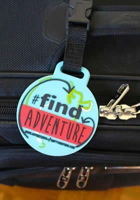My list of the best travel accessories - find adventure luggage tag
